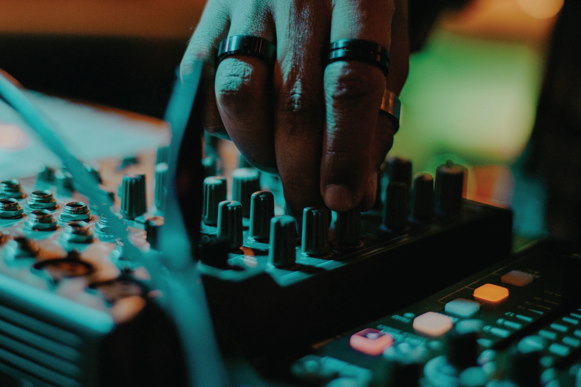 dj deep house guatemala